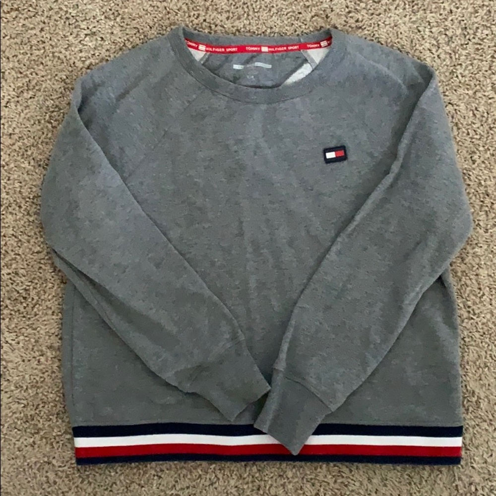 Tommy Sport Grey Top